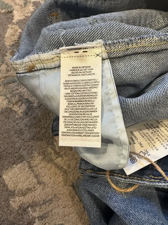 Polo by Ralph Lauren Light Blue Denim Bermuda Shorts - Picture 5 of 6